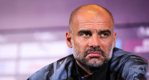 إبراهيموفيتش: جوارديولا كان يختبئ مني عقب المشادة بيننا